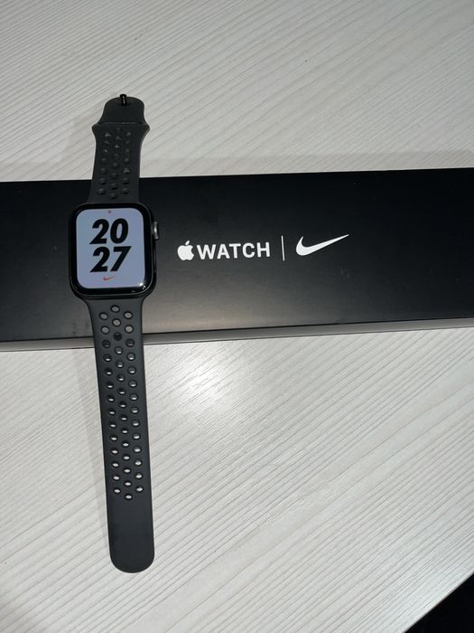Apple watch series 6