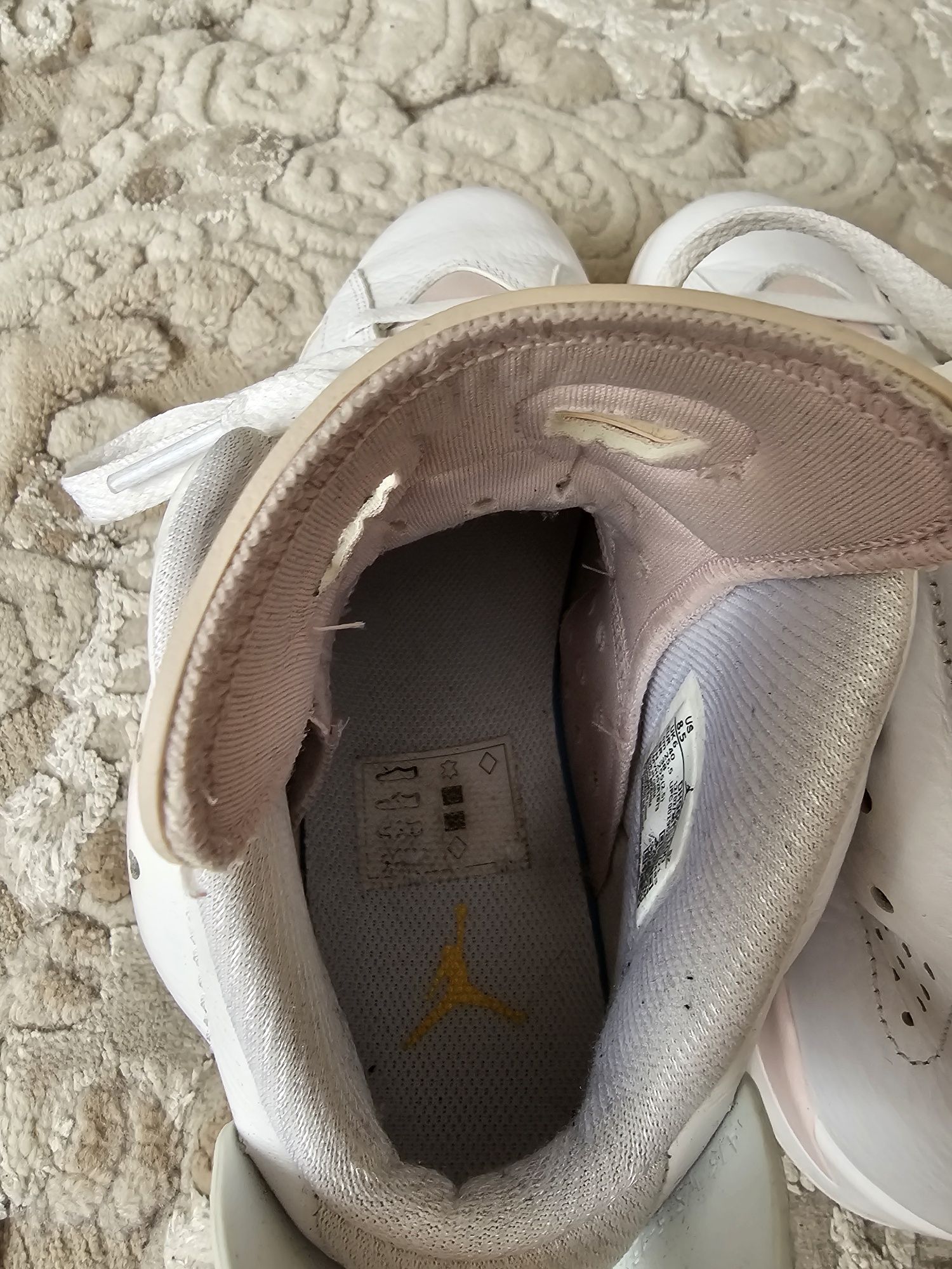 Jordan VI Gold Hoops