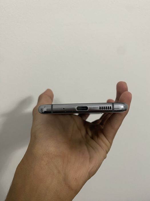 Samsung s20plus+