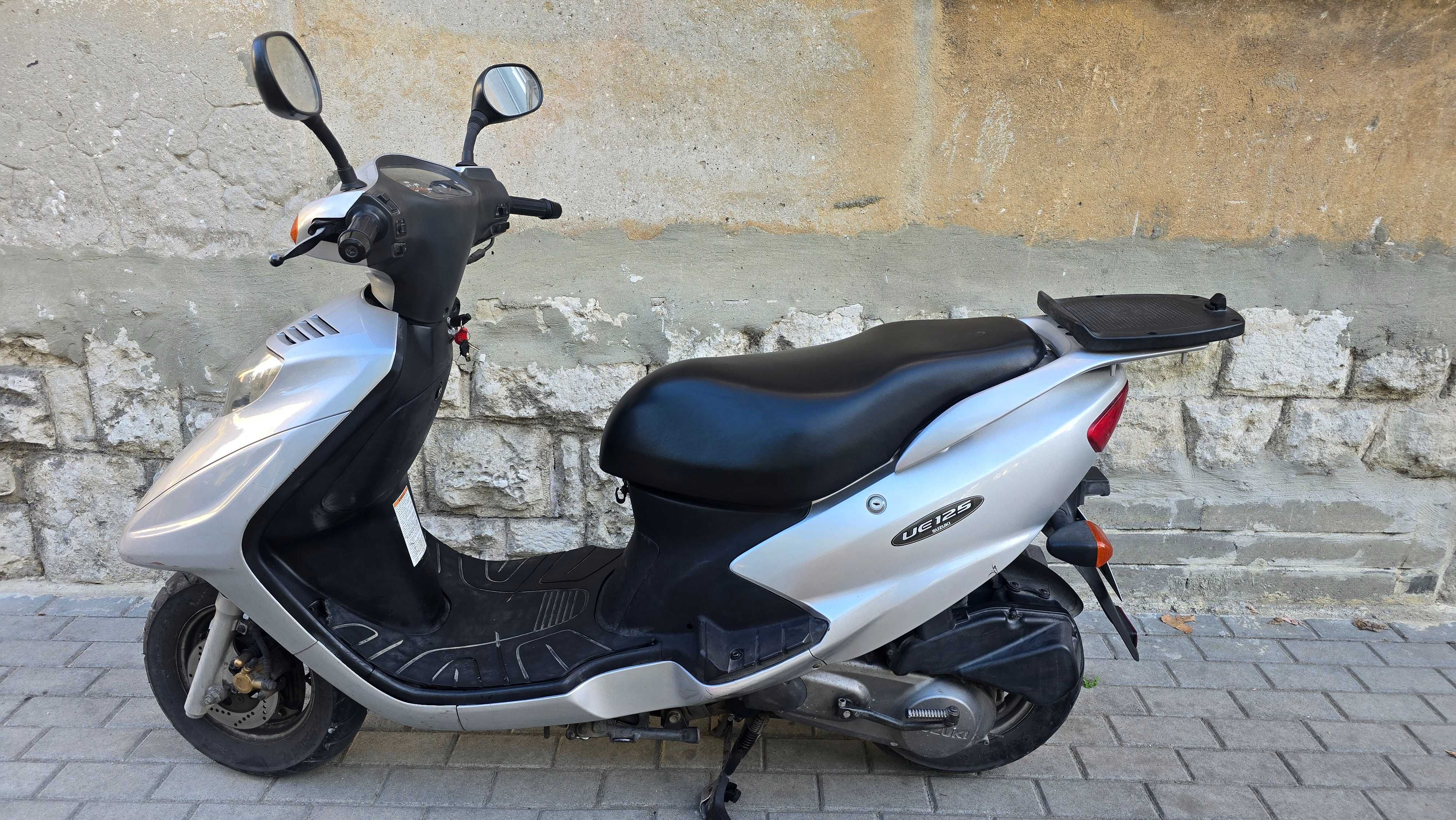 Продавам Сузуки UE125