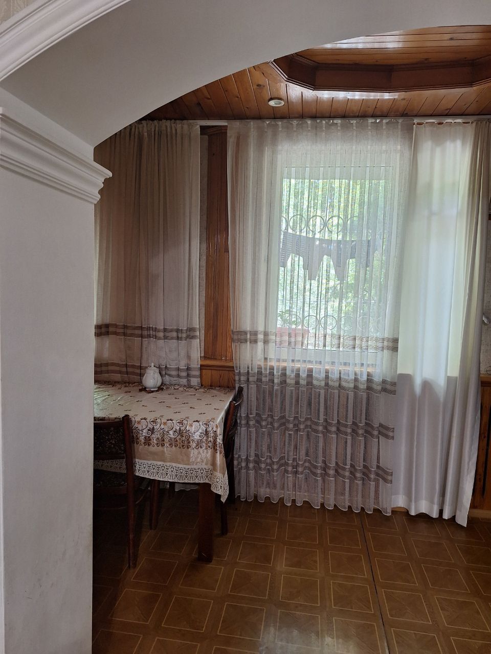 Квартира на Чиланзар -Парус 3/2/4 ,балкон 2*6 не торец