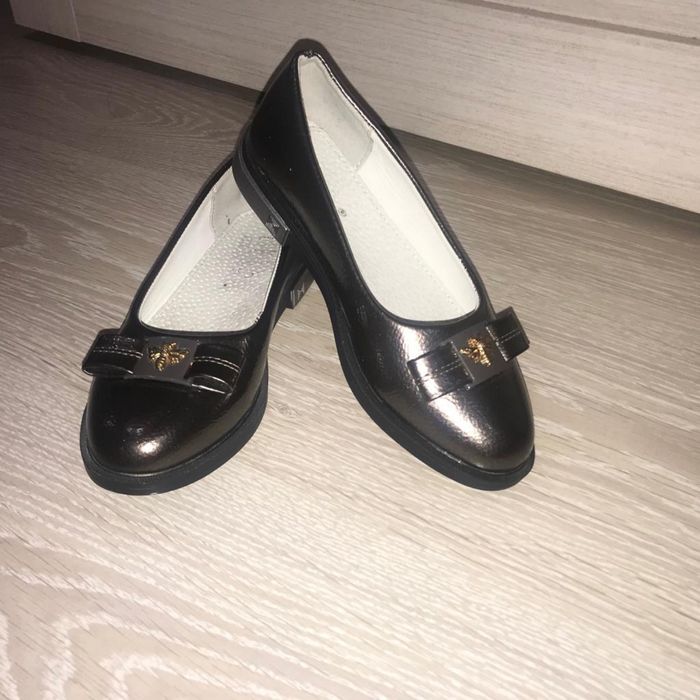 все туфли по 4000 тг