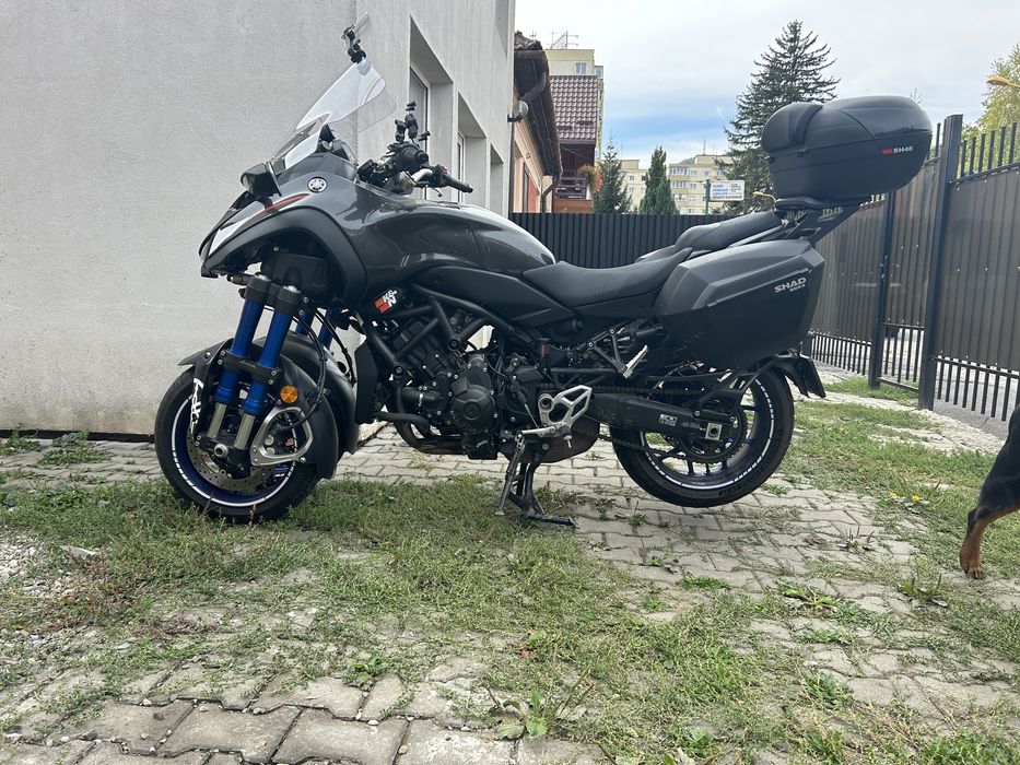 Vand/Schimb Yamaha Niken 2019 full si extra dotari , stare foarte buna
