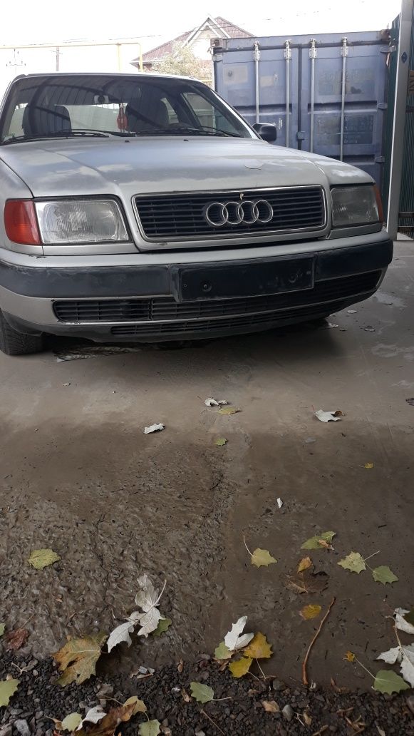 Ауди 100 С 4 в Audi