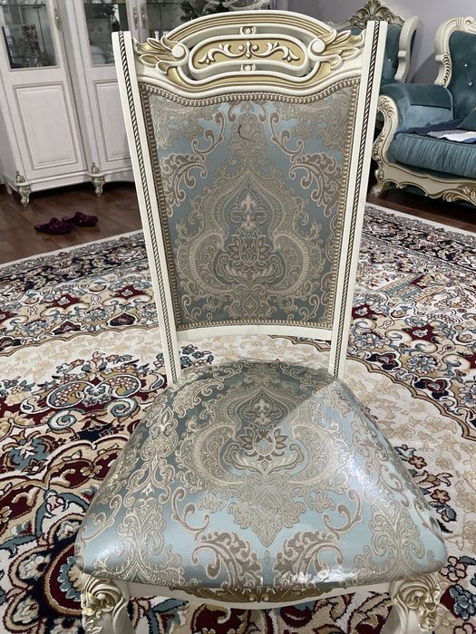 стулья для гостинной