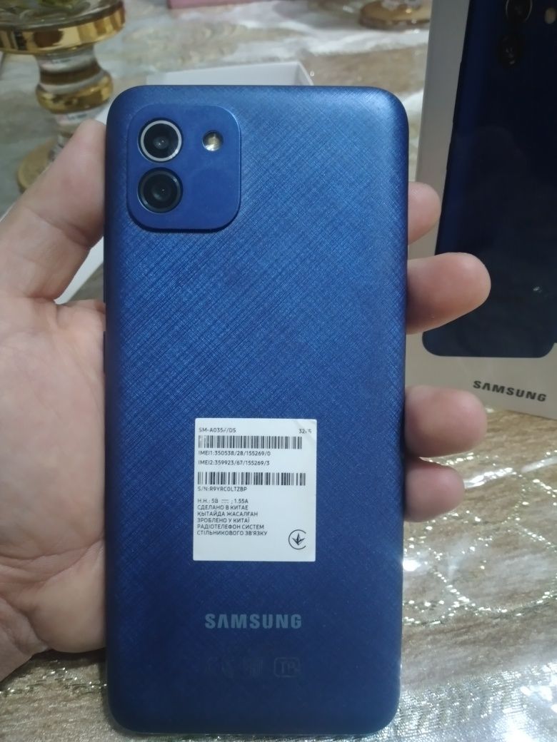 Samsung A 03 telefon sotiladi faqat pul juda zaril