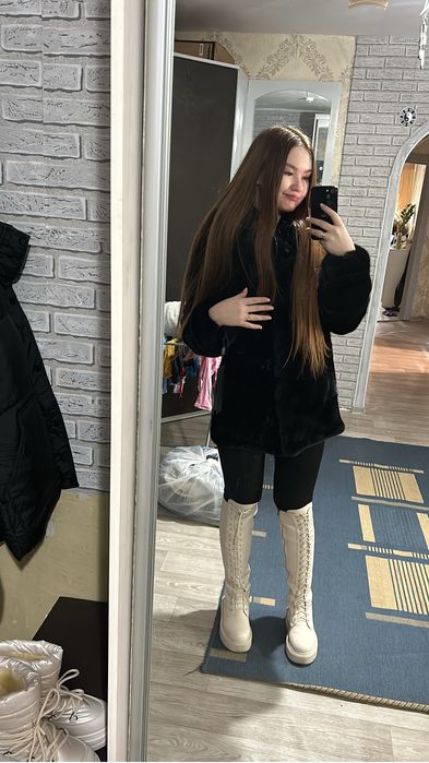 Продам норковую шубу