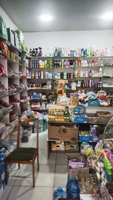 Таййор магазин прадухтаси билан