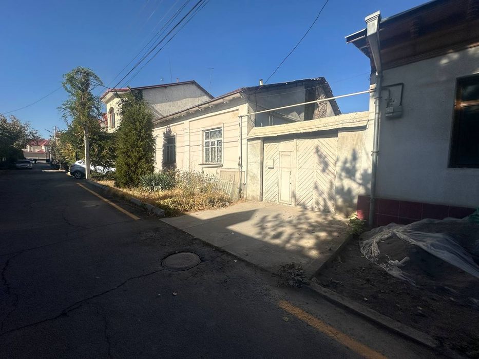 Ер хисобида ҳовли сотилади