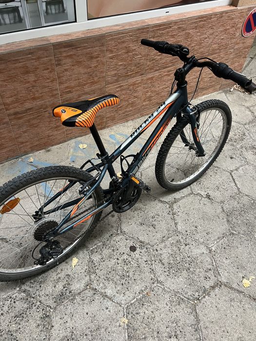 Детски велосипед 24 цола на един сезон.