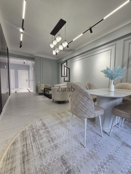 Новостройка  Паркентский  3/5/12 70.5 m²