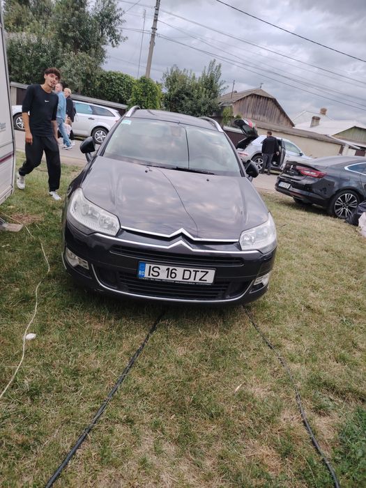 Vînd Citroen C5 2011