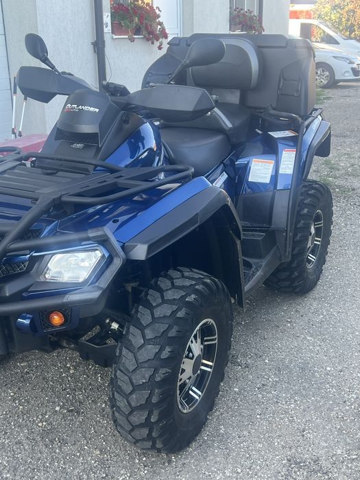 Vând can am 800r
