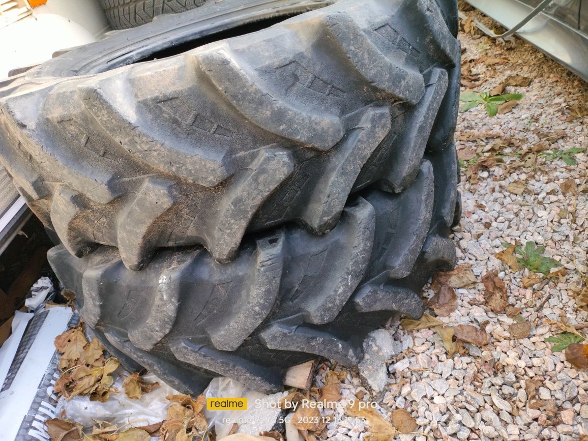 300/70/20 гуми за трактор petlas