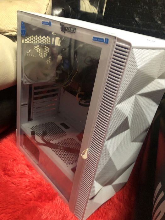 Carcasa montech 6 coolers rgb