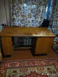 Срочно. Деревянный письменный стол.