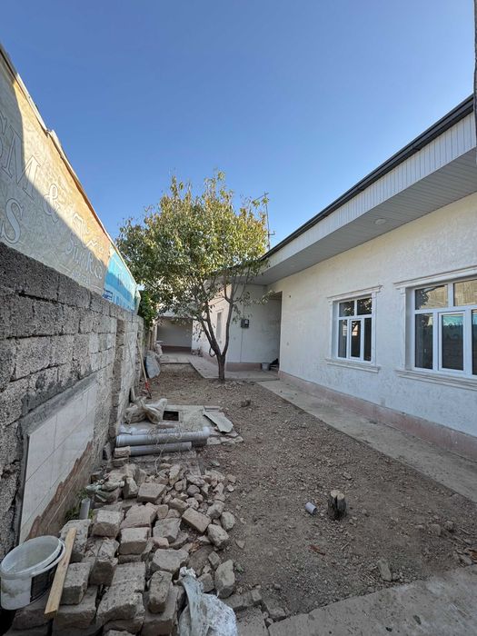 Зангиотада участка сотилади 2,76 соток