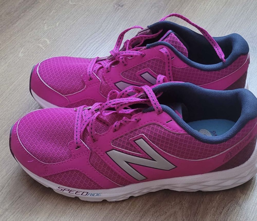Продавам обувки New Balance