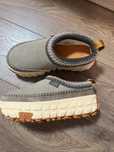 UGG обувки нови от Канада