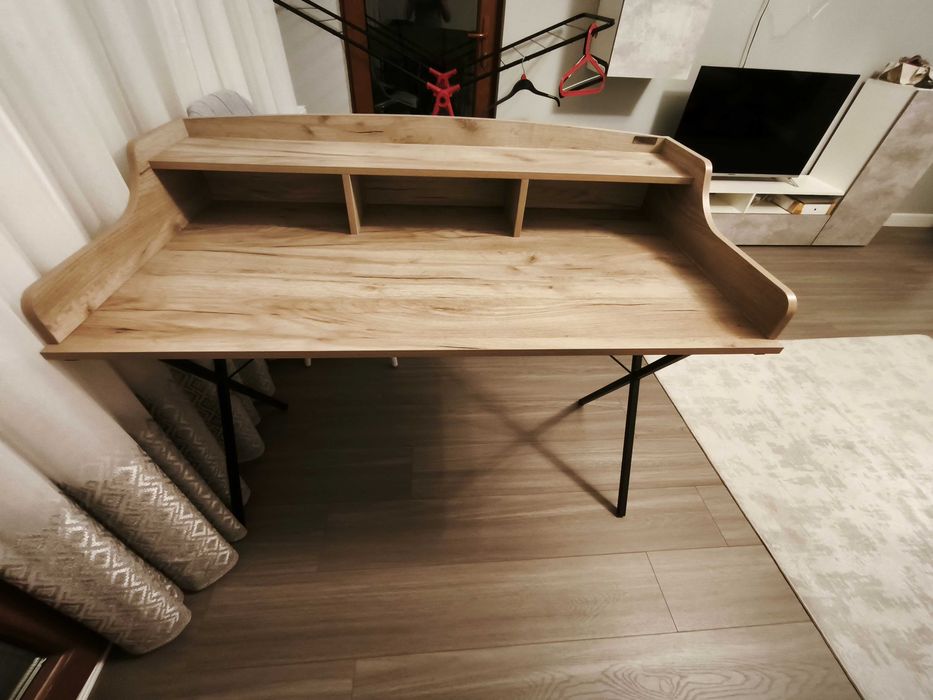 Письменный стол MEDIUM 2 (120×60×95), б/у