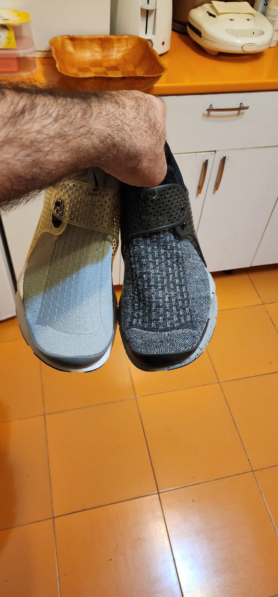 Vând Nike Sock Dart