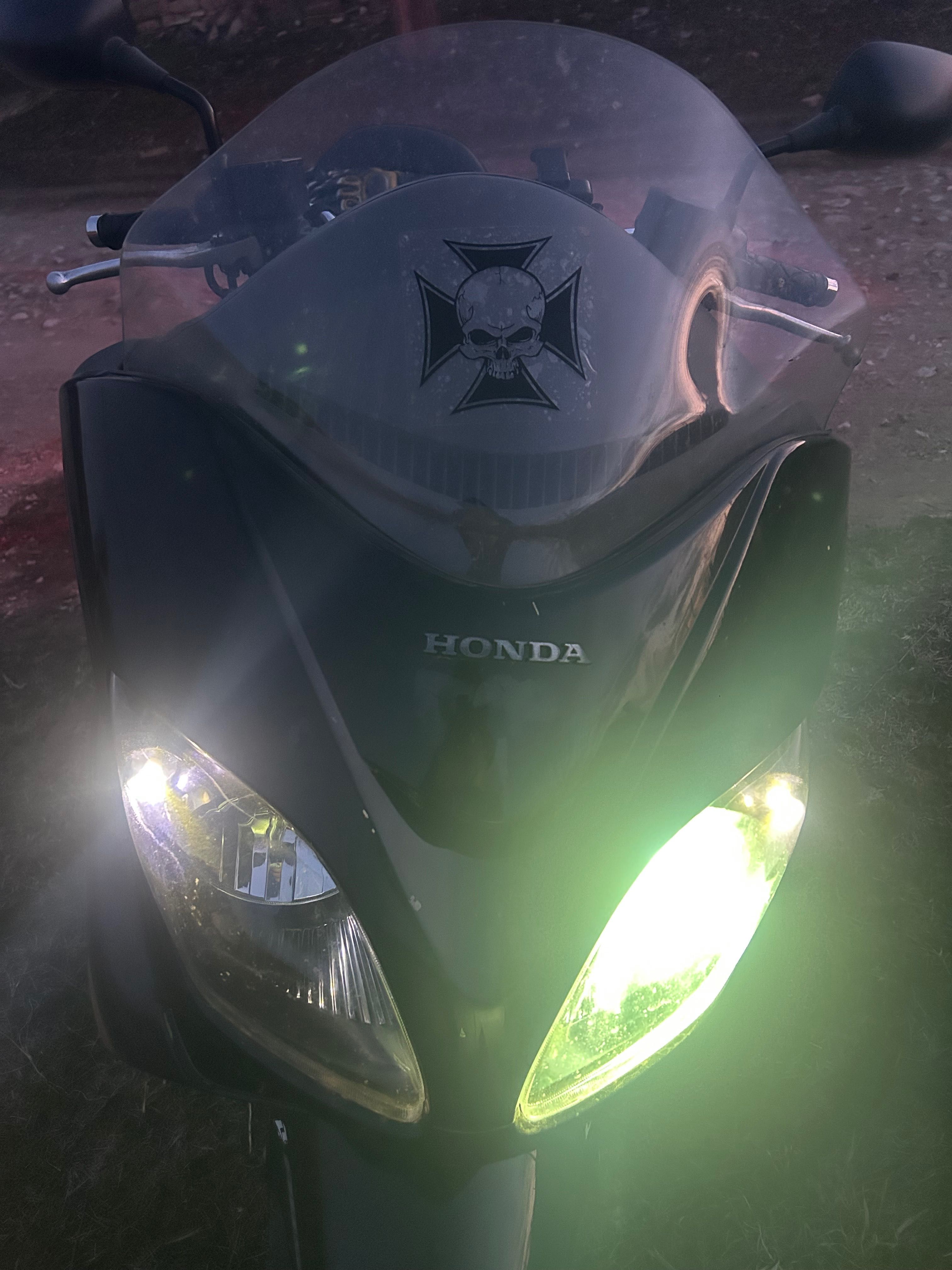 Honda Forza 250 keyles