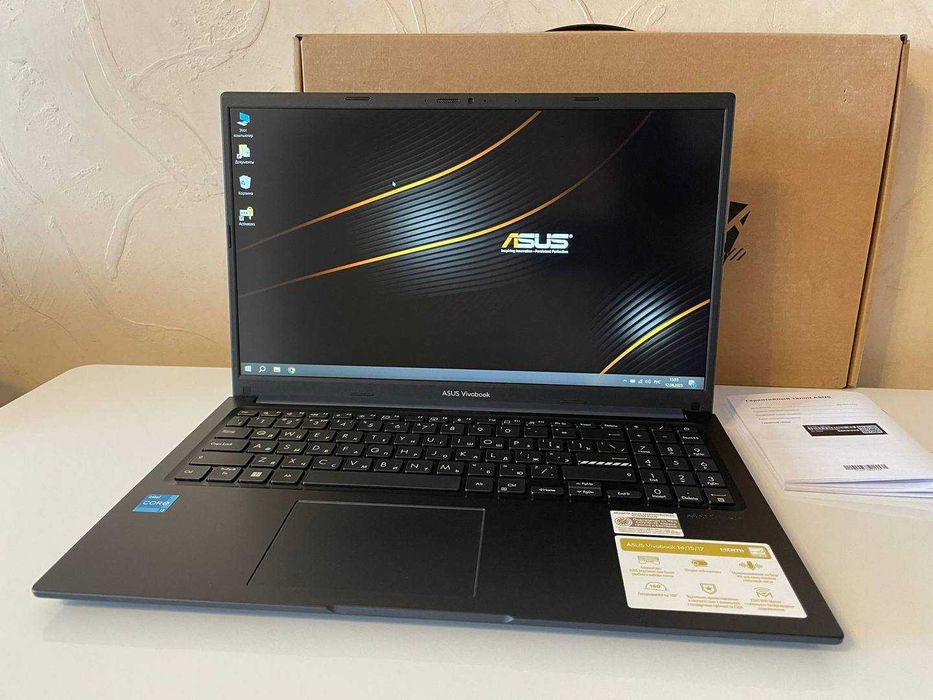 Asus Vivobook 15 X1504z/Core i3-1215u/16Gb Ram/512Gb ssd/