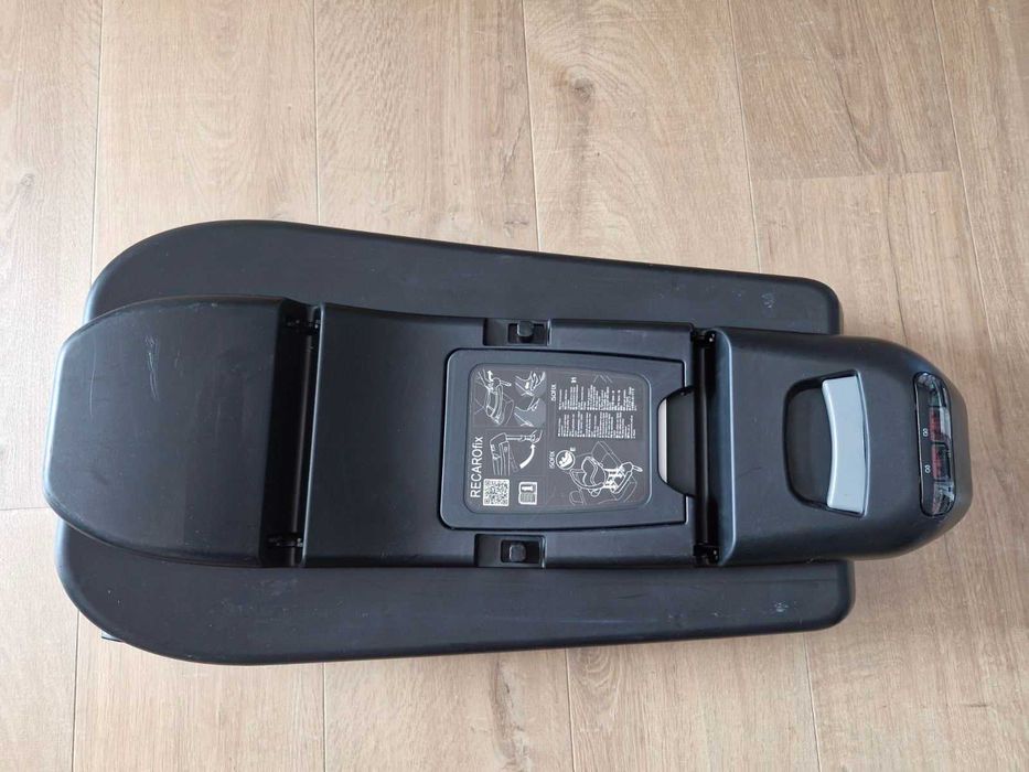 Столче за кола с база RECARO PRIVIA 0-13 кг