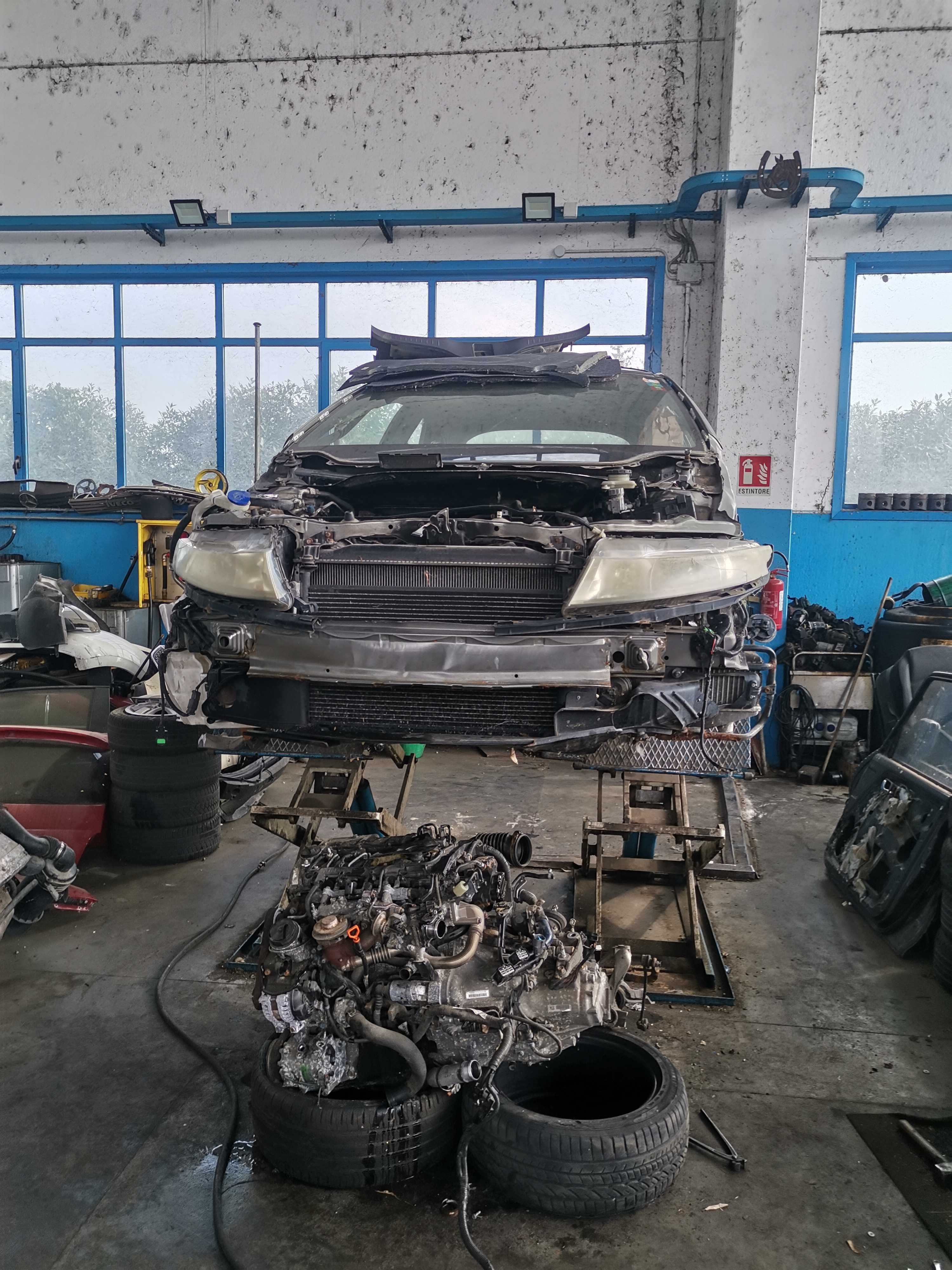 Таван със стъклен  панорамен  люк за Хонда Сивик/Honda Civic 2007-2011