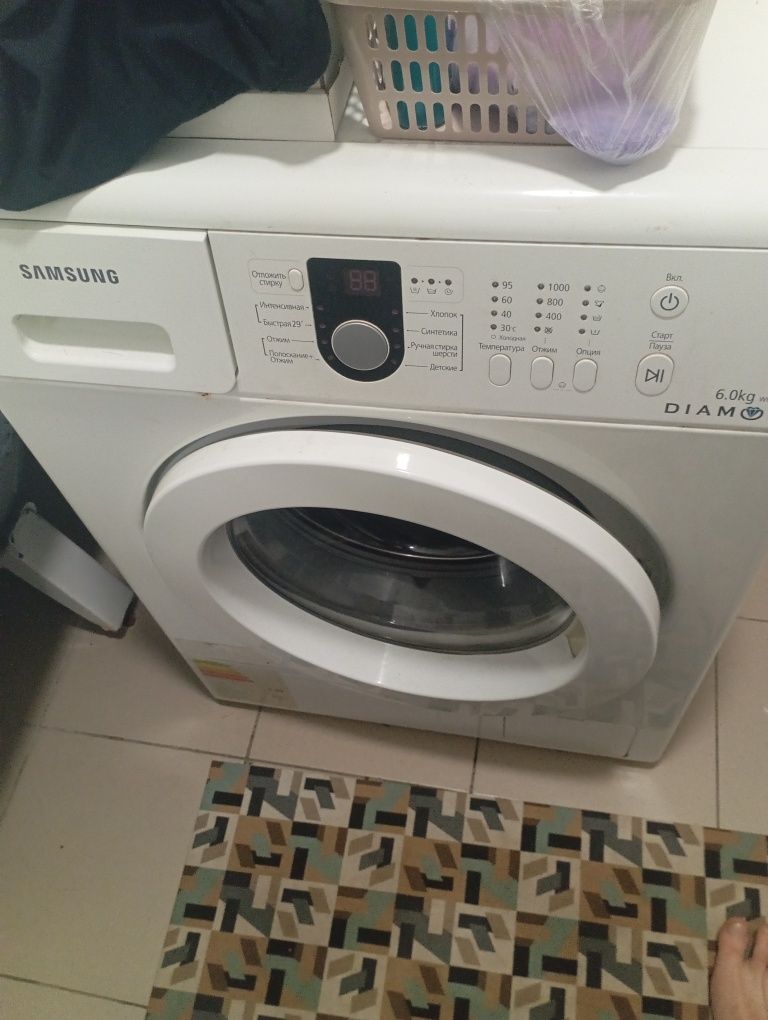 Продам стиральную машинку