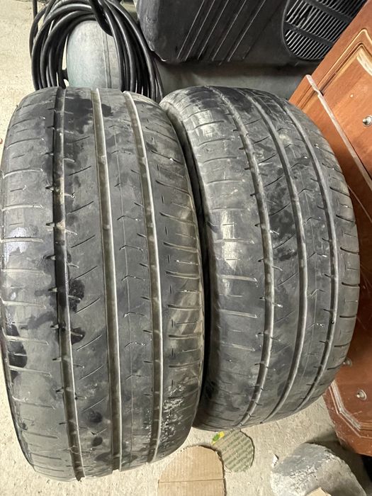Шины летний в хорошем состоянии осталос 2 штуки