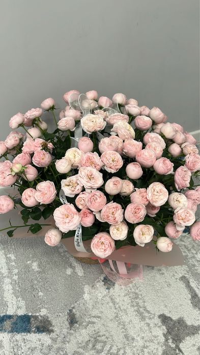 пионовидные розы