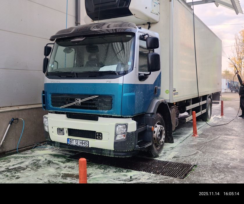 Servicii de mutare persoane fizice/ relocare firme