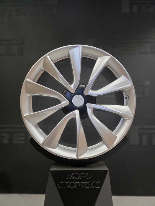 19цола 5x114.3 Tesla Model Y Тесла Модел 3