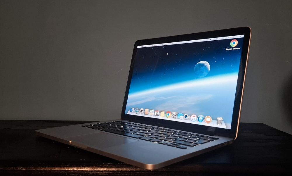 MacBook pro 13" din 2016
