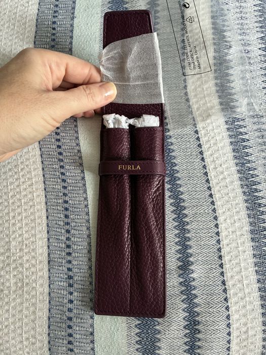 Furla чисто нов калъф