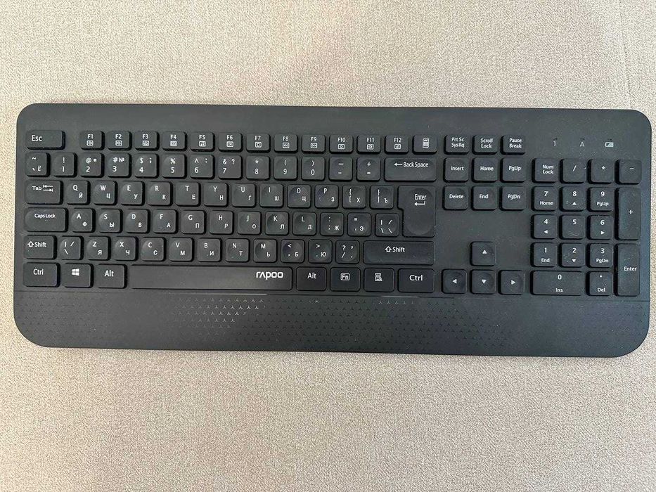 Игровая мембранная беспроводная клавиатура 2Е МК 410 с мышкой.