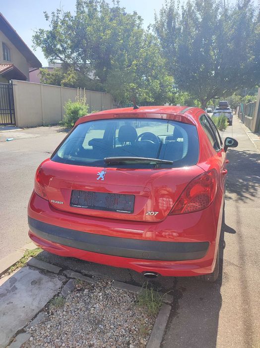 Vand Dezmembrez Peugeot 207 1.4VTI 95HP an 2009