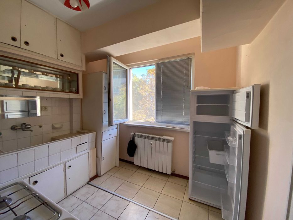 Продава се Четиристаен апартамент в Русе, Възраждане - 94 кв.м за 1373 €/кв.м - Снимка #3