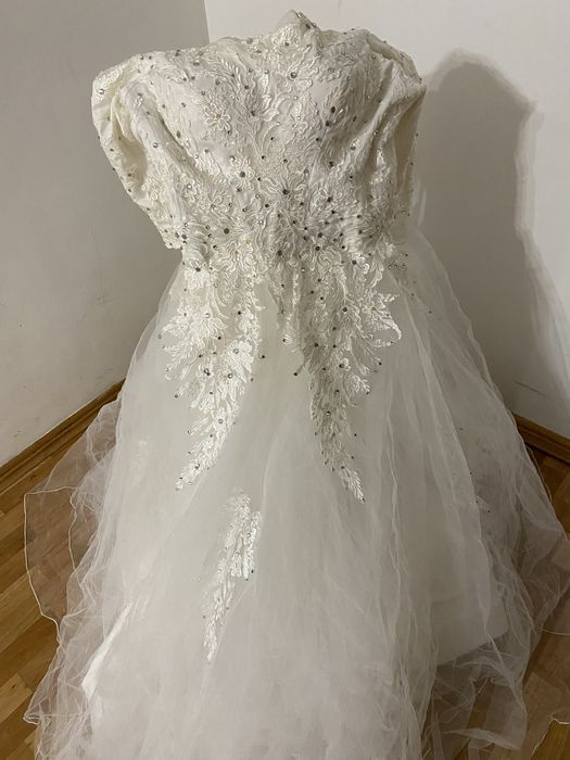 Продам платье свадебное