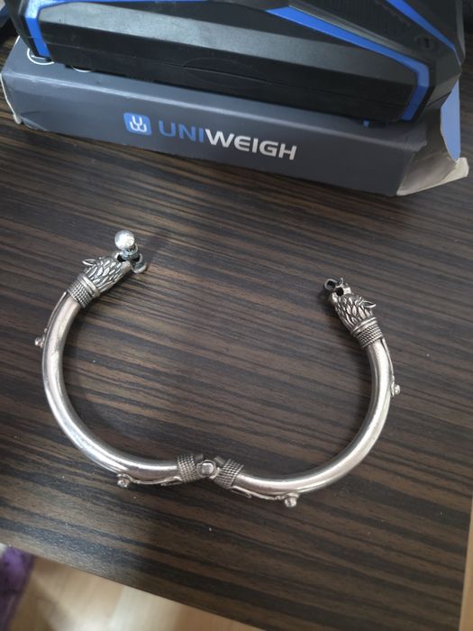 Superba bratara de argint