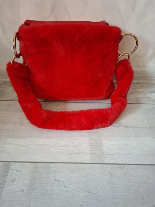 Дамски чанти нови