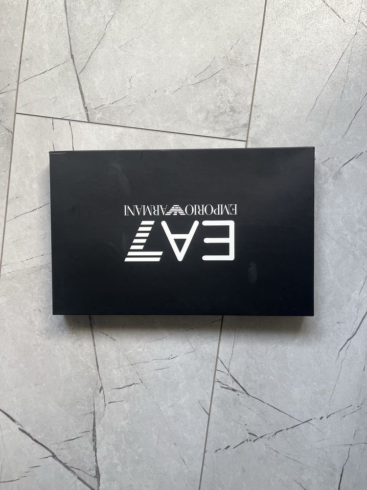 Шал Armani