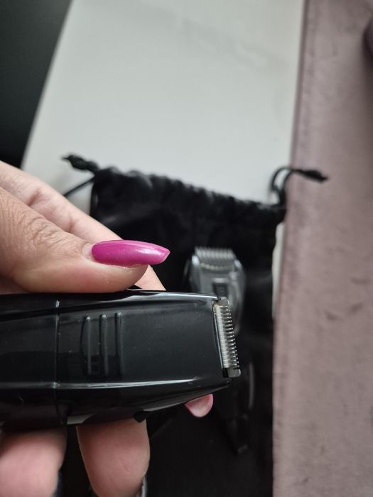 Trimmer l Remington cu baterii