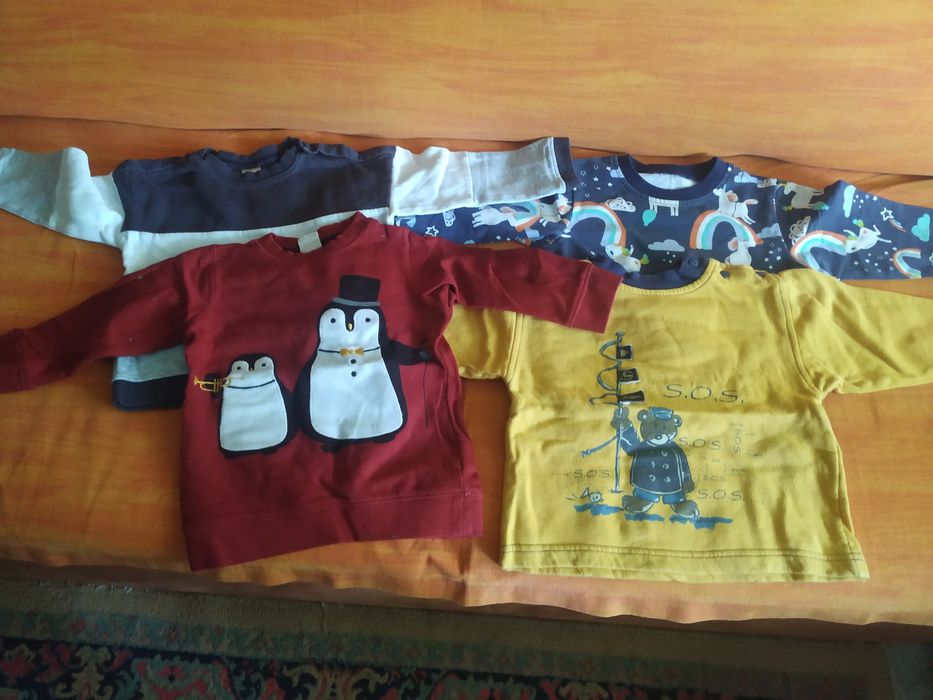 Vând  bluze,rolinguri și pantaloni 80-98