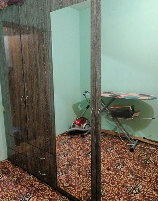 Шифонер в хорошем состоянии