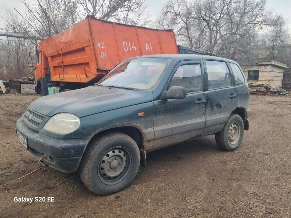 Продам шеаи Нива