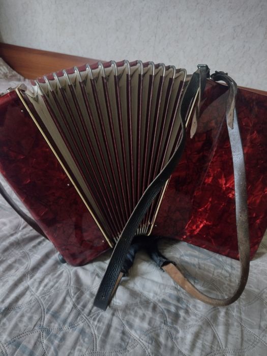 Акордеон 40 баса