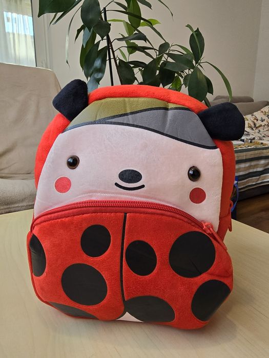 VÂND Ghiozdan Nou preșcolari