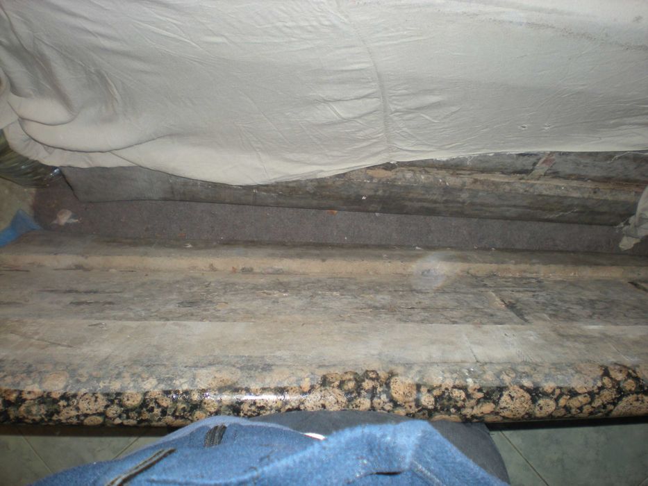 Гранитни плотове 5см